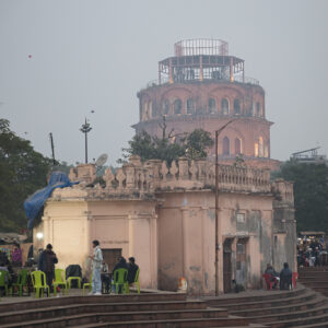 Colonial walking tour
